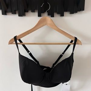 NWT Nettle’s Tale Julia Bikini Top in Black (G Cup)